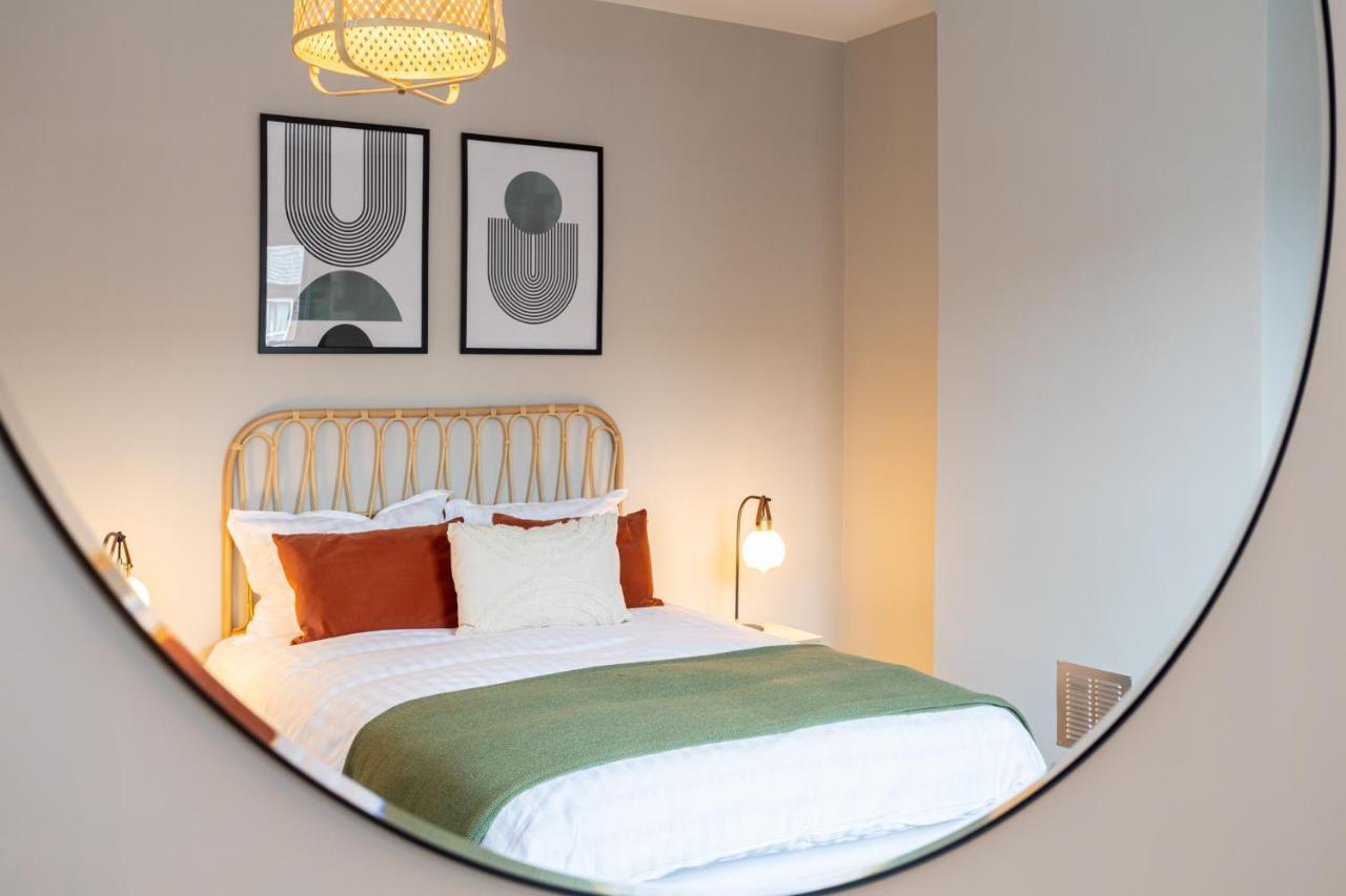Vila Stunning Scandi 3 Bed House In Manchester-Parking Exteriér fotografie